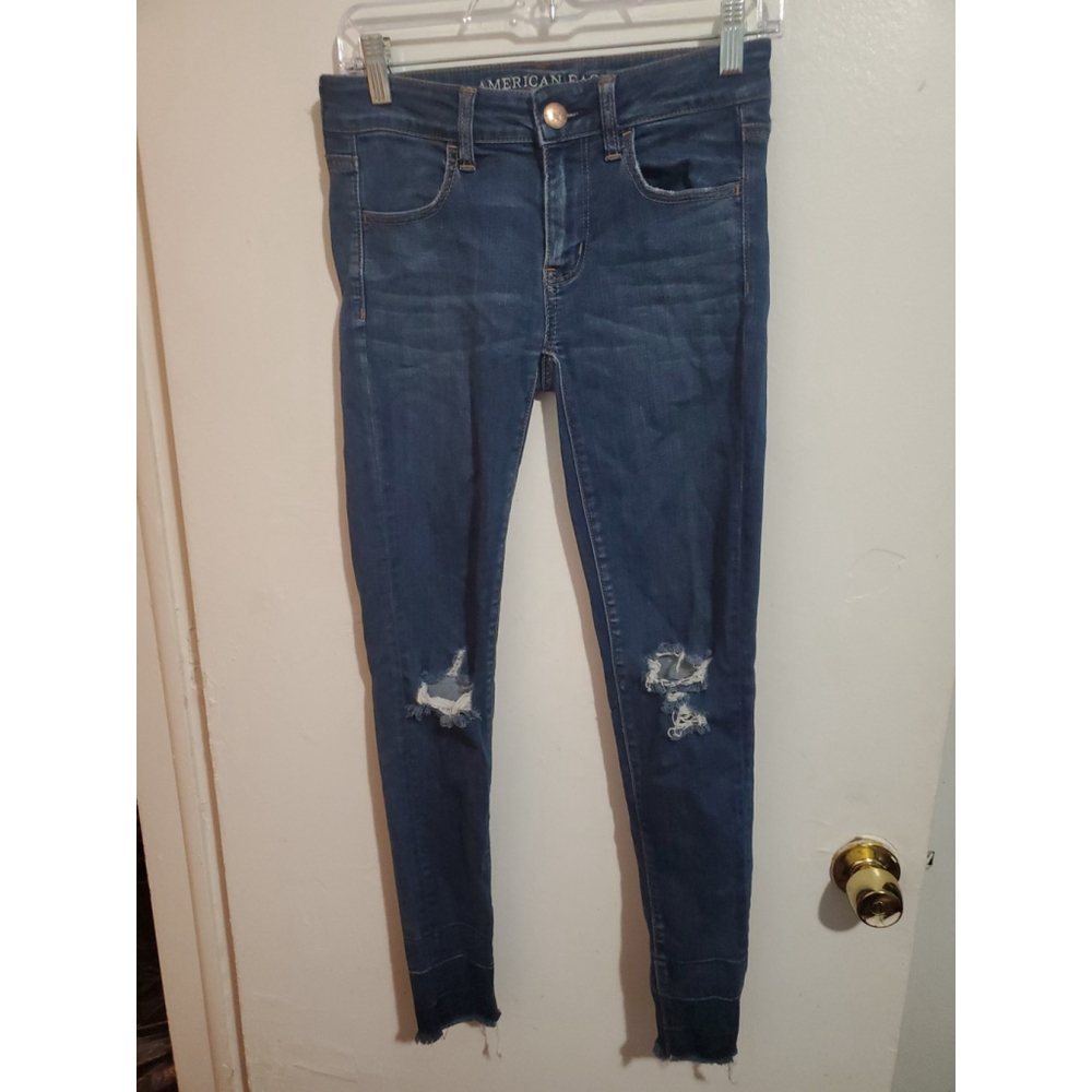 American Eagle Outfitters Super Stretch Distressed Jean Jeggings Size 2